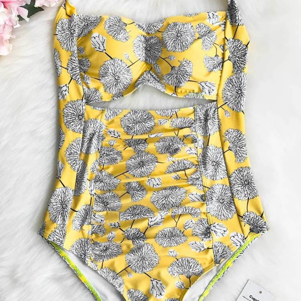 CUPSHE Dandelion Love Print One-piece Swimsuit